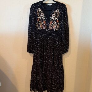 Floral Embroidered Long Sleeve Dress